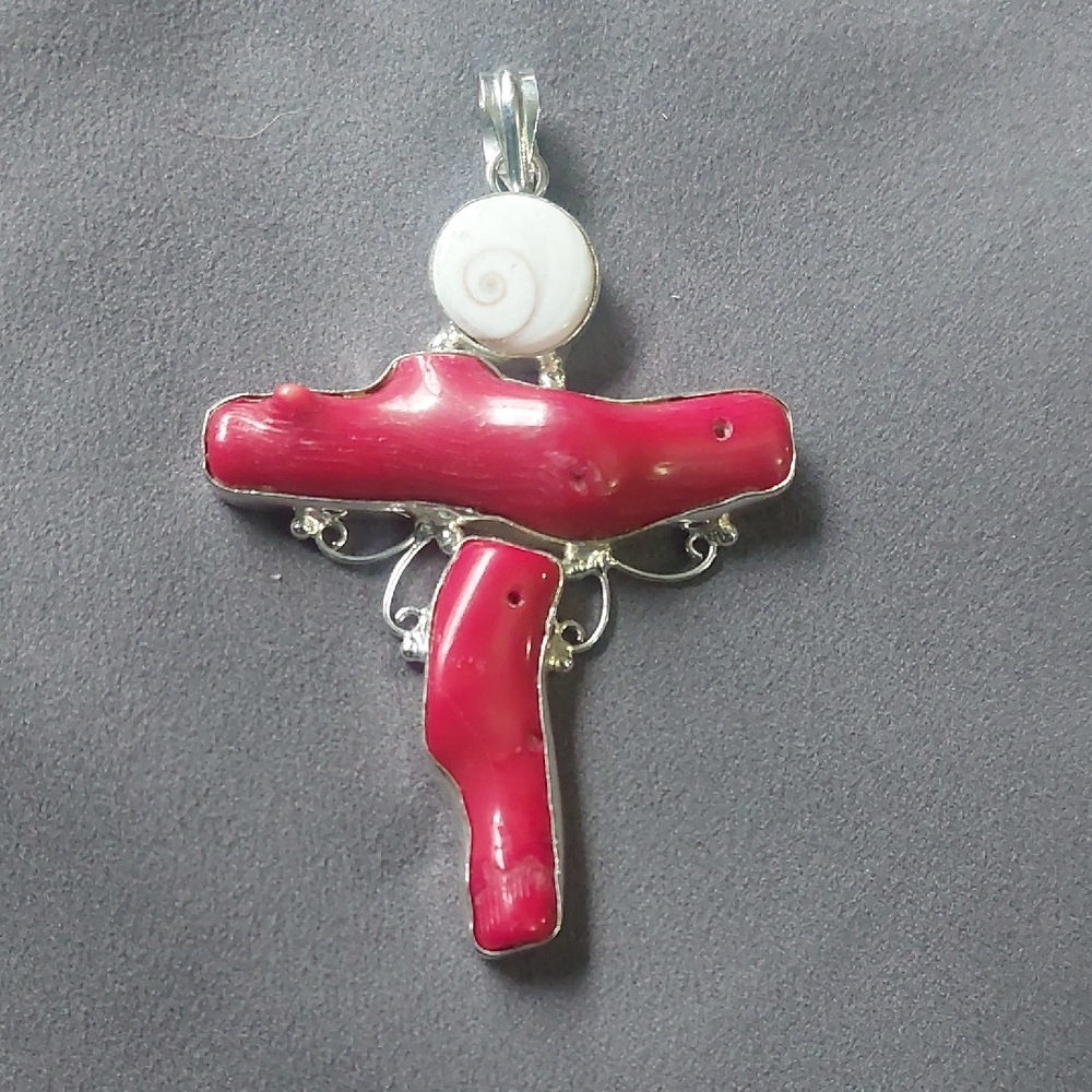 Three Stone Deep Red and Ivory Cross Shaped Faux Stone Silver Toned Pendant